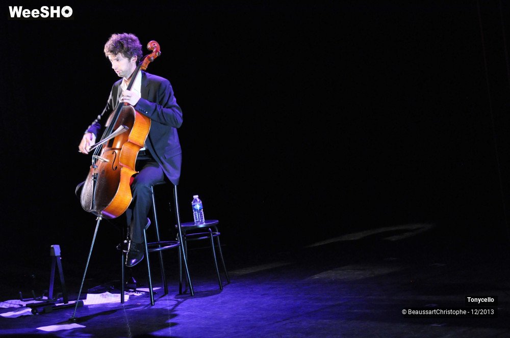42/50 photos du spectacle Tonycello