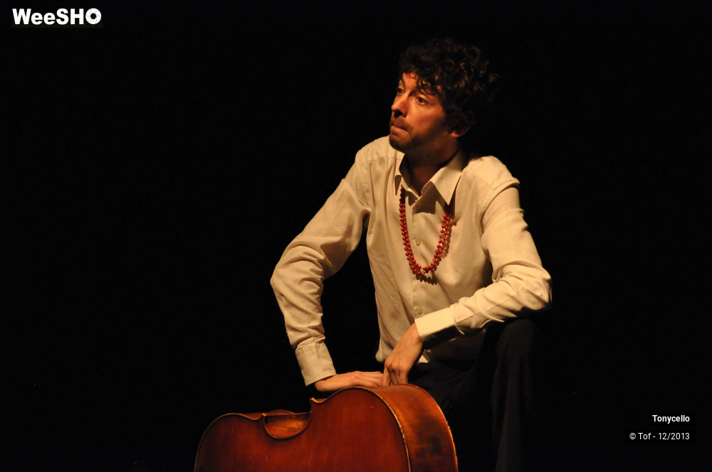 8/50 photos du spectacle Tonycello