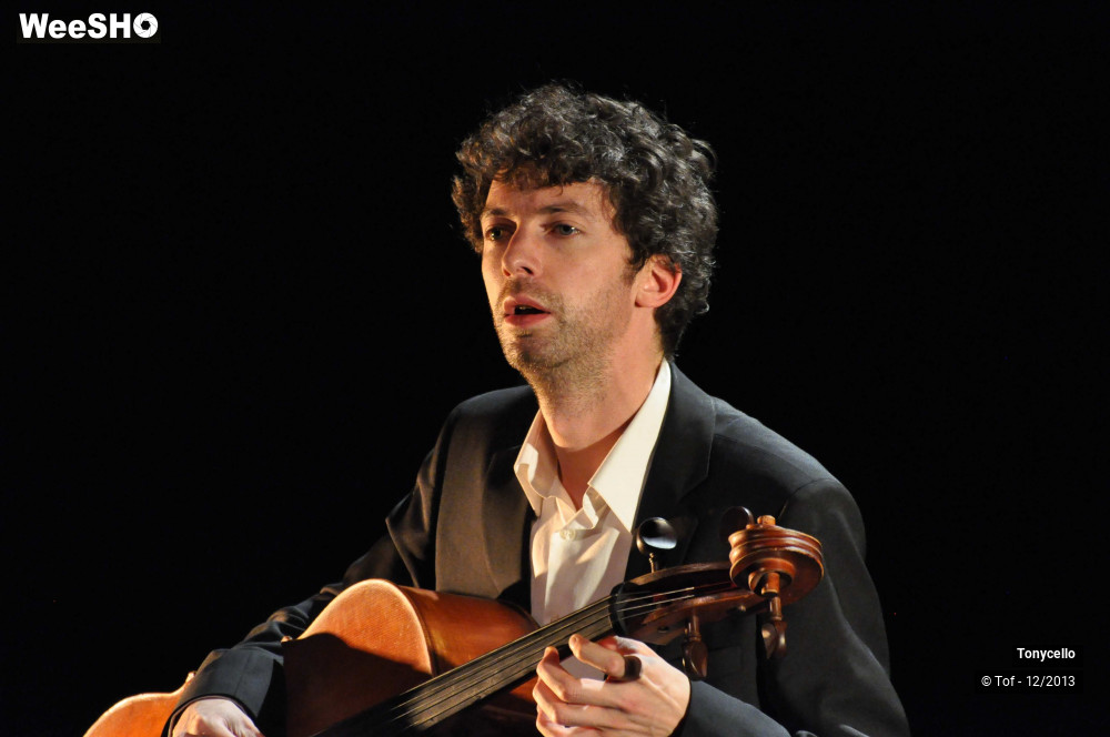 38/50 photos du spectacle Tonycello
