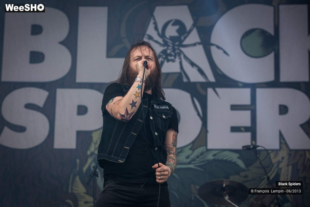 10/11 photos du spectacle Black Spiders