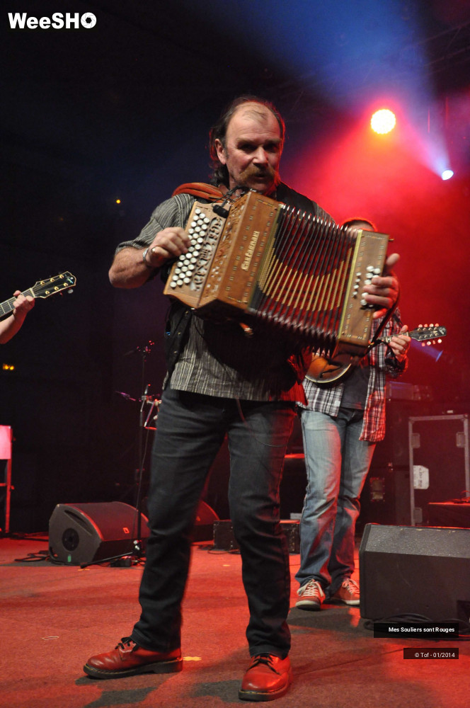 20/50 photos du spectacle Mes Souliers sont Rouges