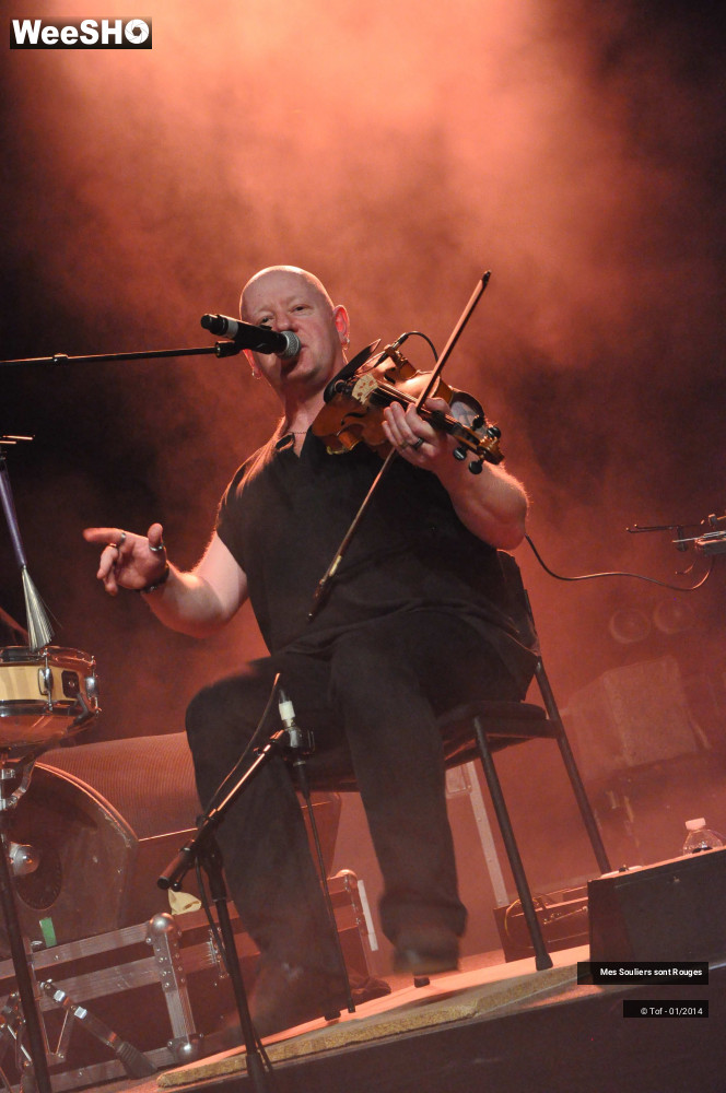 36/50 photos du spectacle Mes Souliers sont Rouges