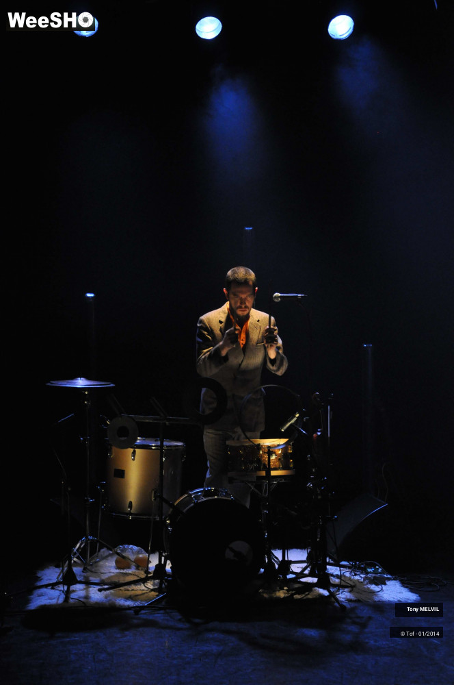 24/57 photos du spectacle Tony Melvil