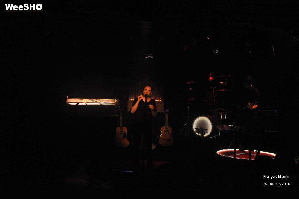 32/42 photos du spectacle François Maurin