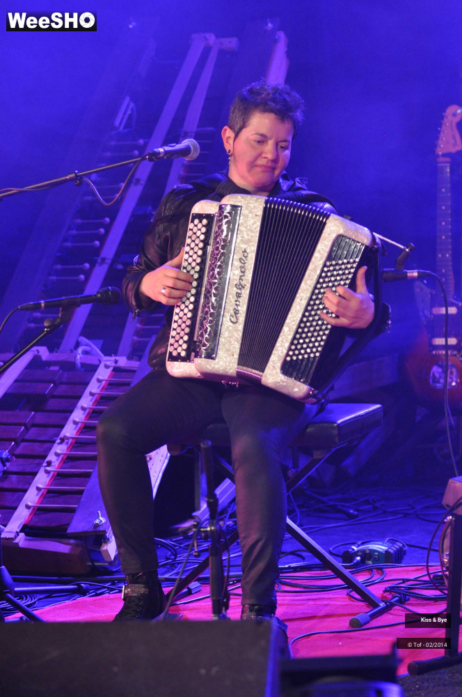 18/48 photos du spectacle Kiss & Bye
