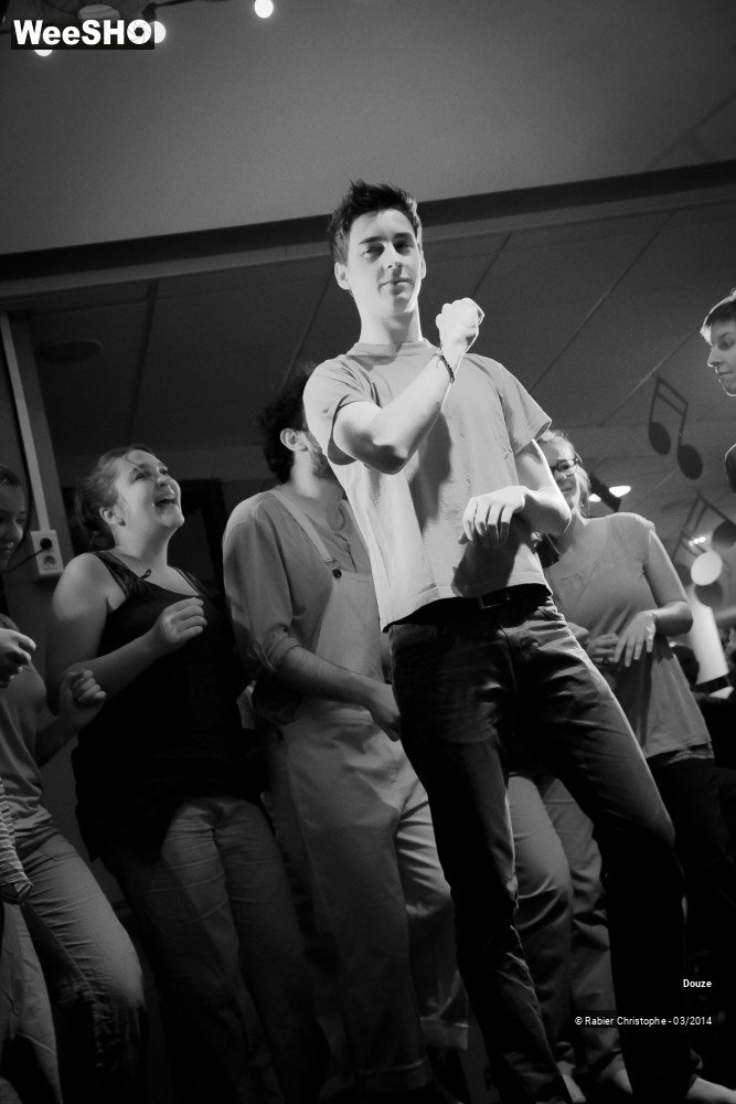 22/44 photos du spectacle Douze
