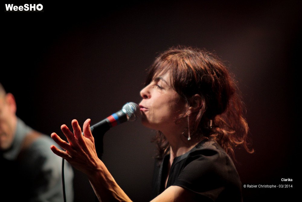 7/43 photos du spectacle Clarika