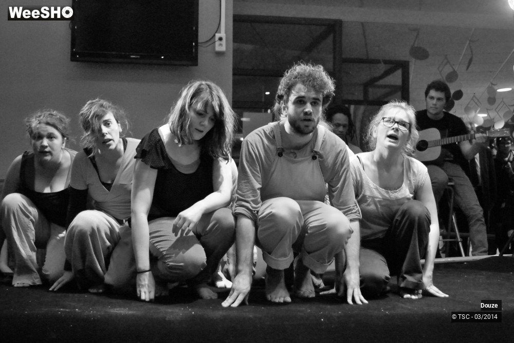 13/39 photos du spectacle Douze