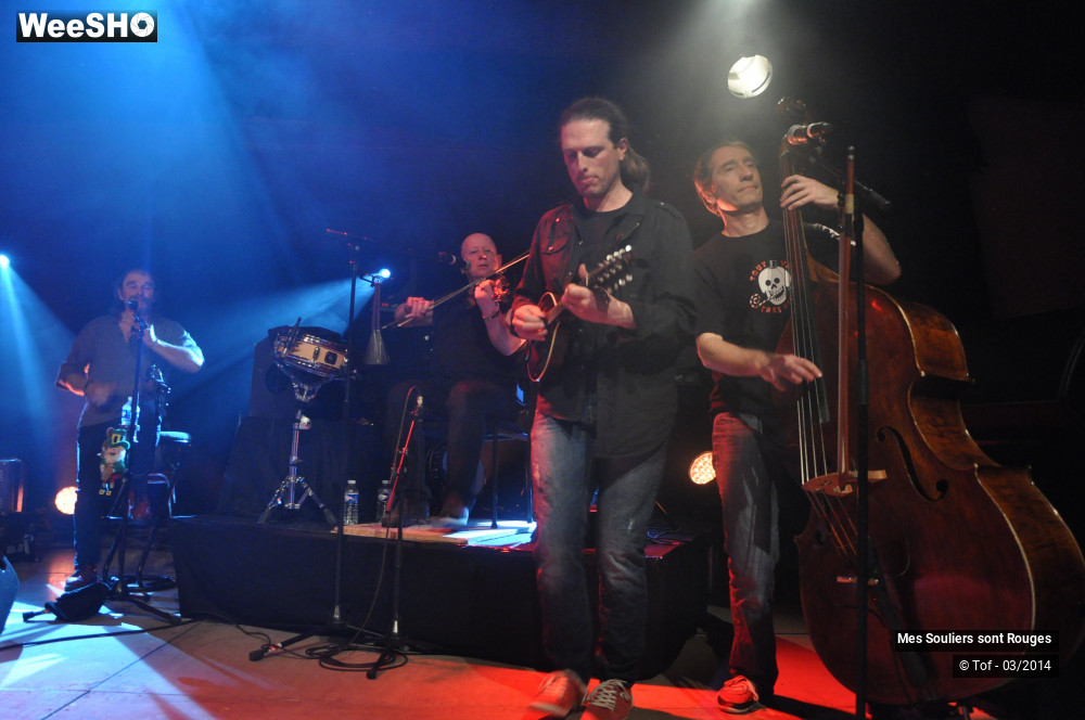 3/58 photos du spectacle Mes Souliers Sont Rouges