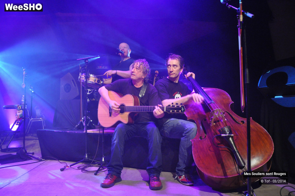 8/58 photos du spectacle Mes Souliers Sont Rouges