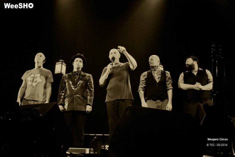 20/35 photos du spectacle Weepers Circus