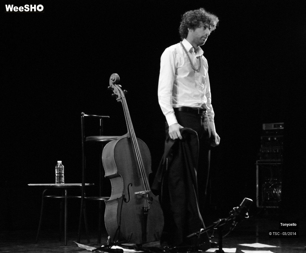 20/34 photos du spectacle Tonycello