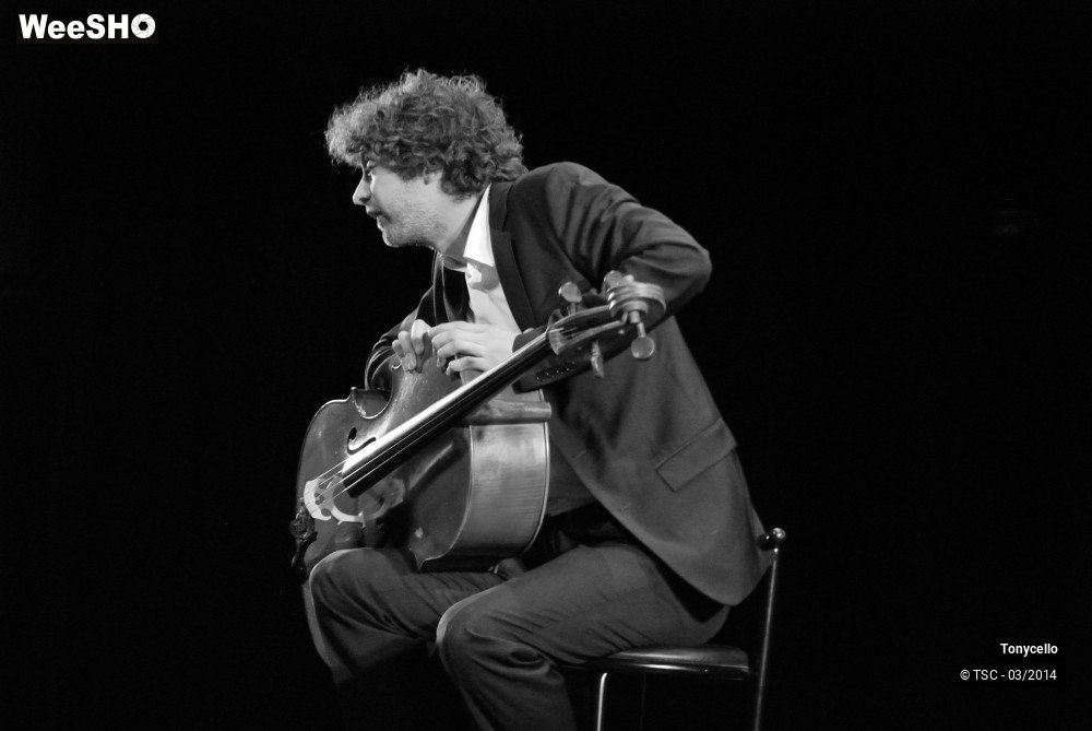28/34 photos du spectacle Tonycello
