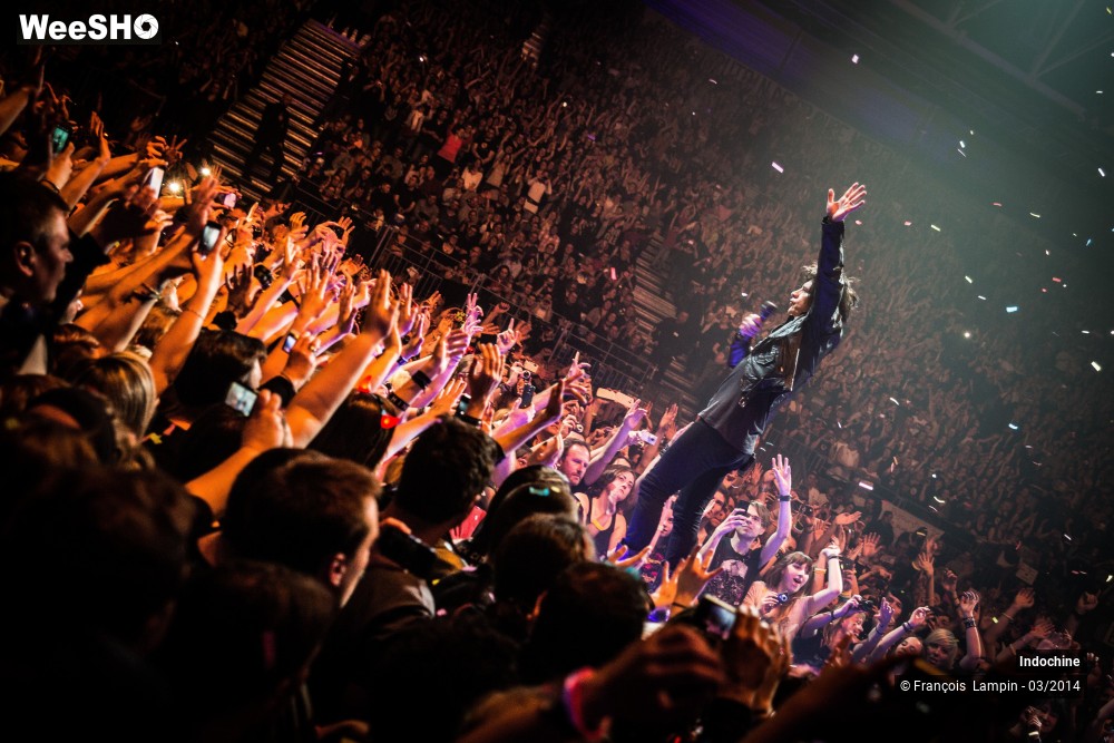 6/33 photos du spectacle Indochine