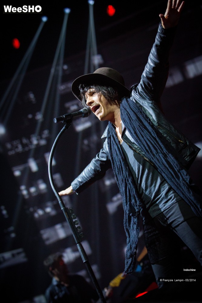 30/33 photos du spectacle Indochine