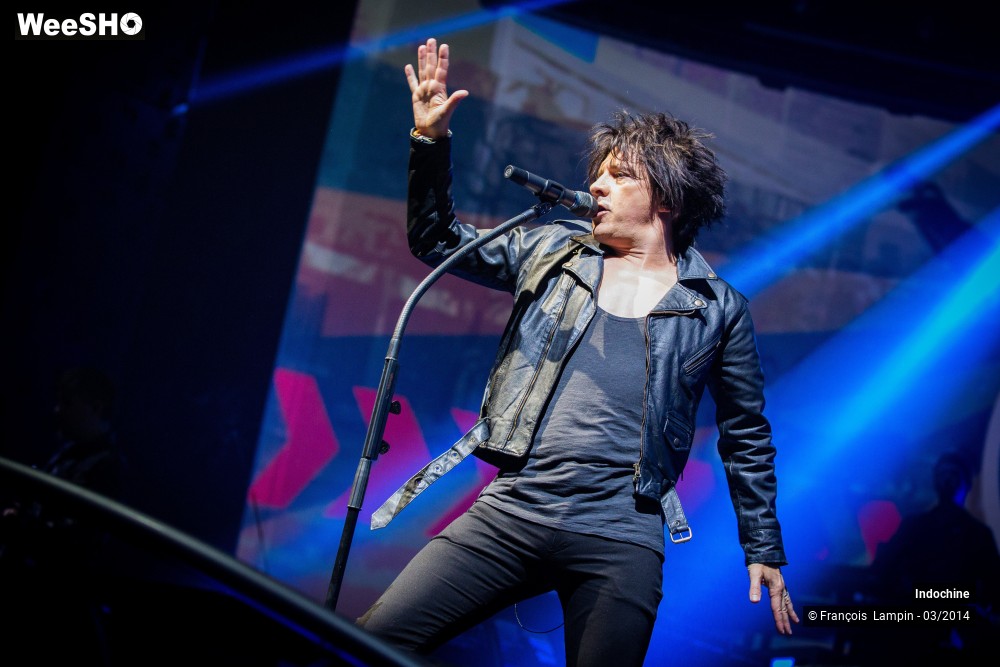 32/33 photos du spectacle Indochine