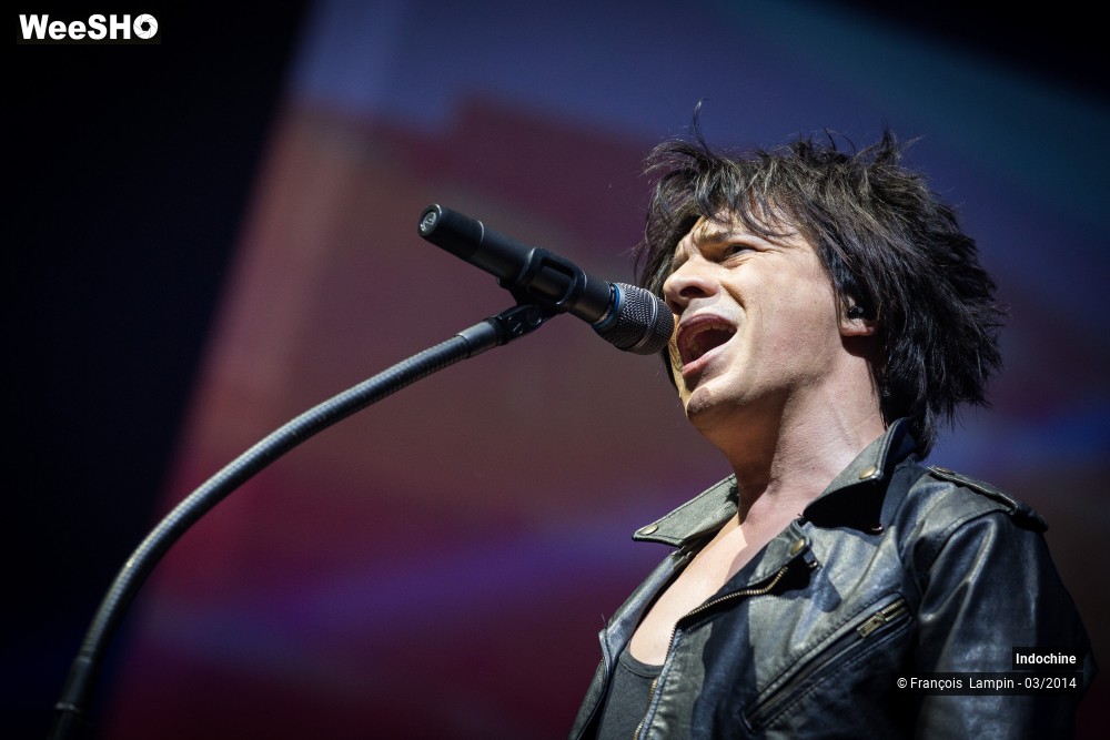 33/33 photos du spectacle Indochine