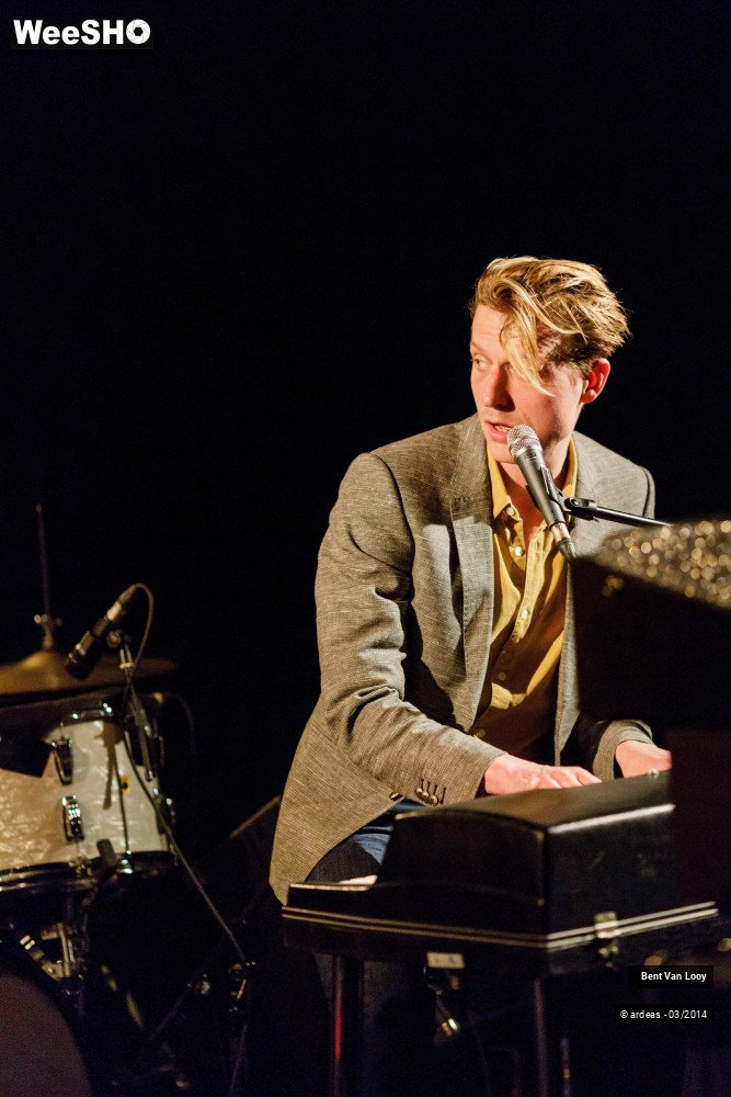 10/13 photos du spectacle Bent von Looy