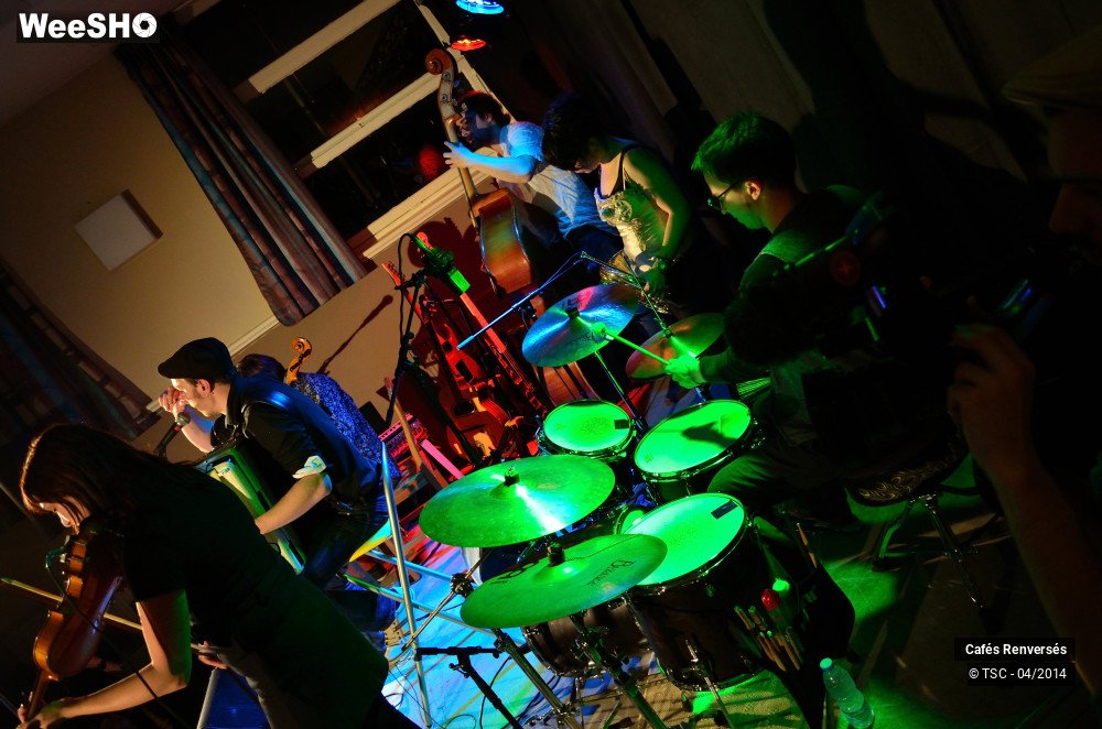 9/45 photos du spectacle Cafés Renversés