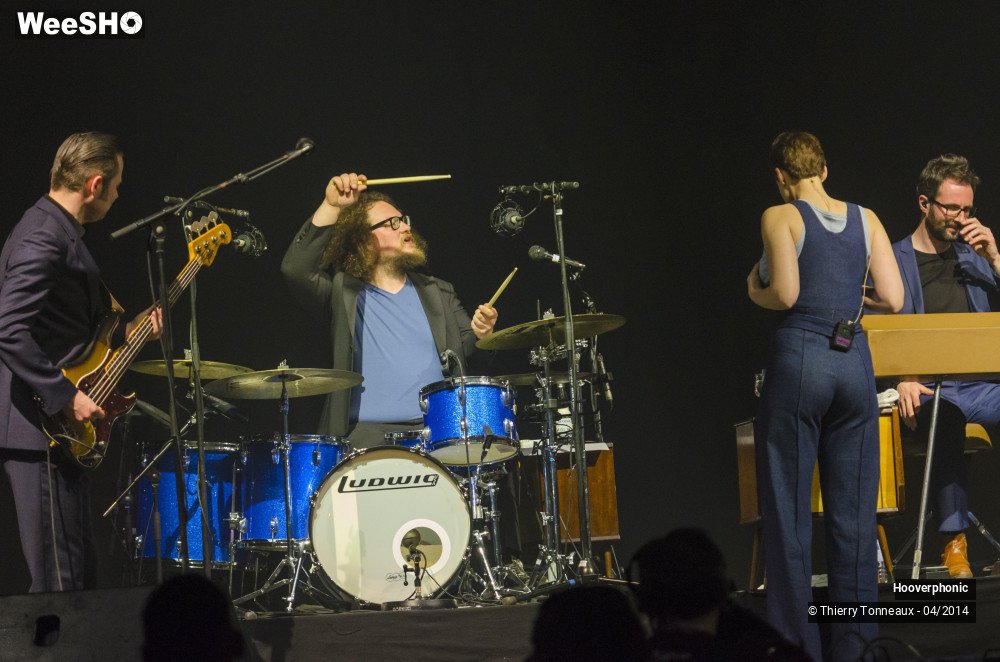 6/20 photos du spectacle Hooverphonic