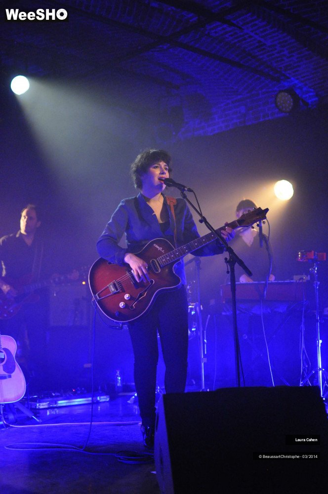 41/45 photos du spectacle Laura Cahen