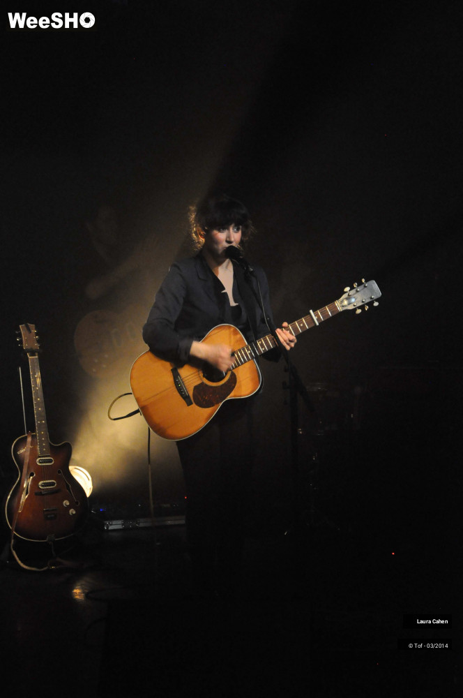 33/45 photos du spectacle Laura Cahen