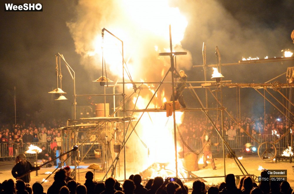 6/36 photos du spectacle La Fabrique
