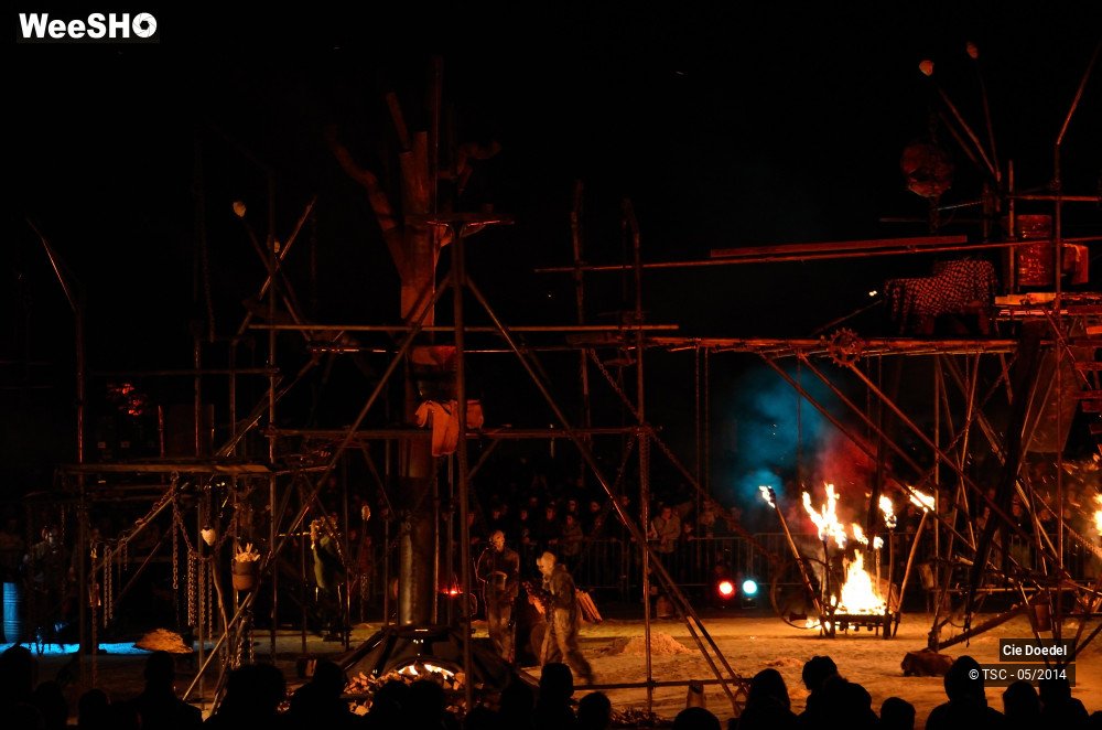 7/36 photos du spectacle La Fabrique