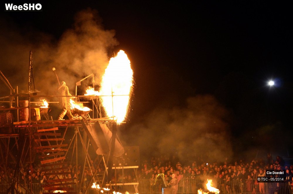 8/36 photos du spectacle La Fabrique