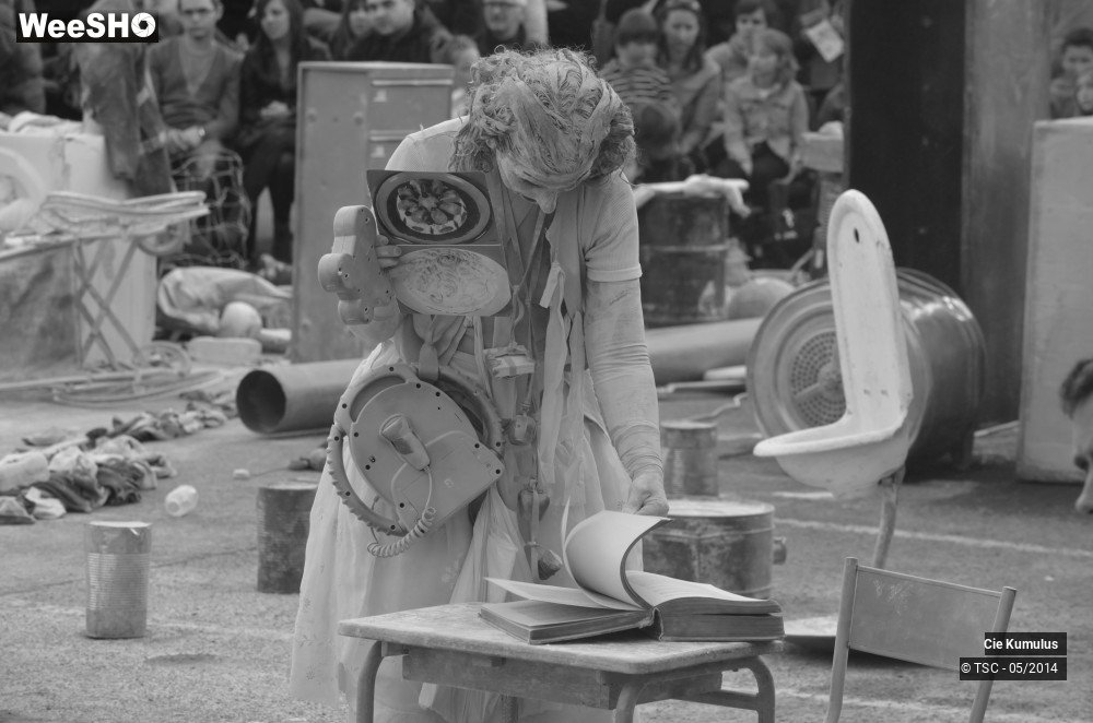 26/50 photos du spectacle Silence Encombrant