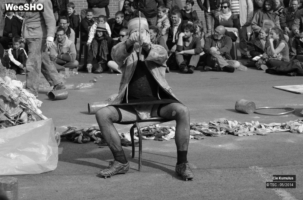 40/50 photos du spectacle Silence Encombrant
