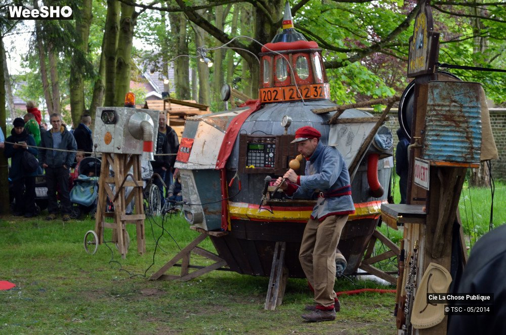 15/20 photos du spectacle Marchand De Voyages