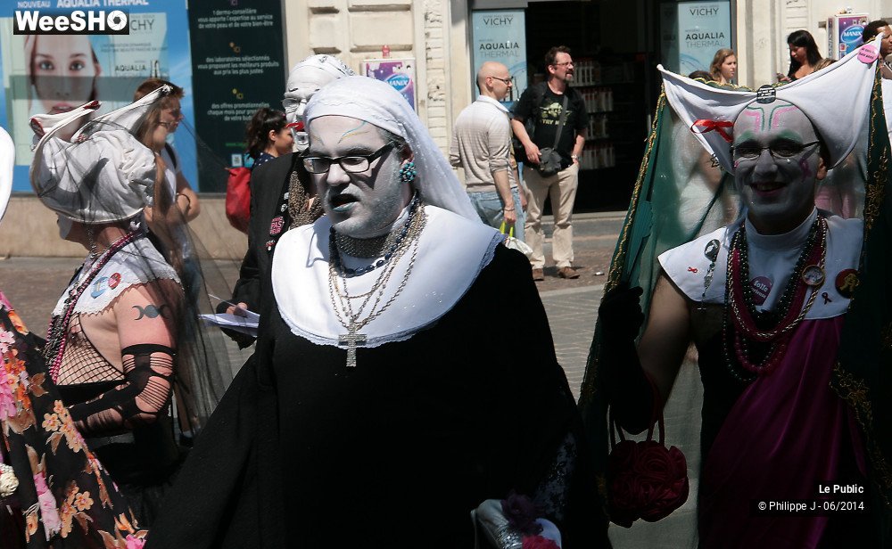 31/47 photos du spectacle Lesbian Gay Pride 2014
