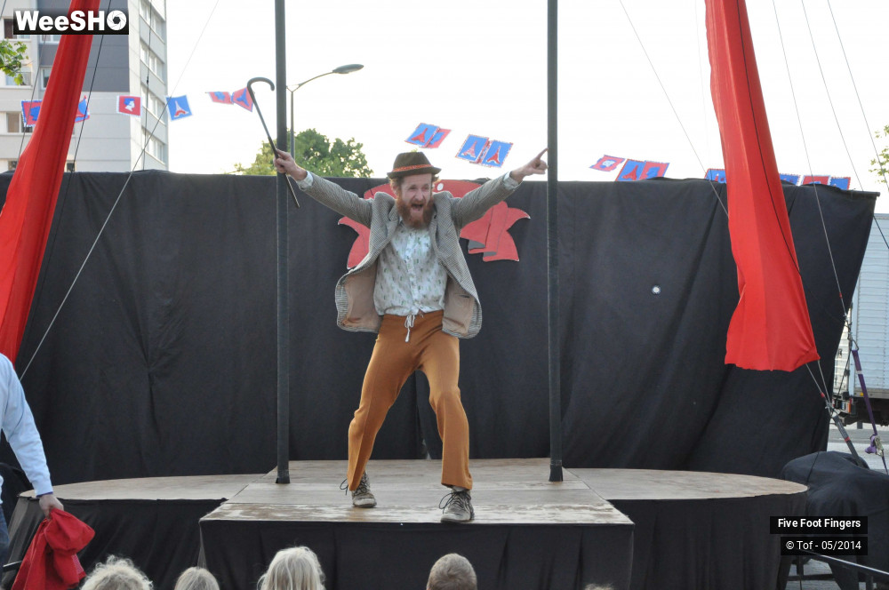3/50 photos du spectacle En Eventail