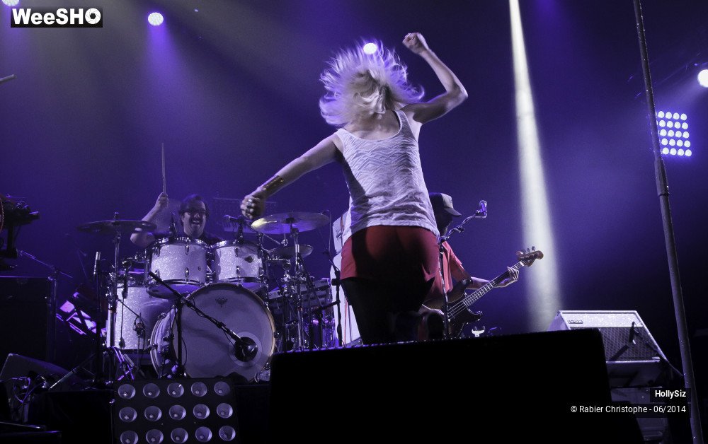4/38 photos du spectacle HollySiz