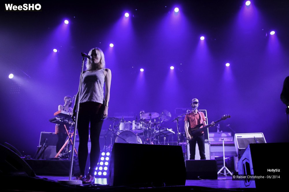 9/38 photos du spectacle HollySiz