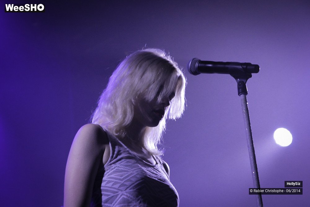 15/38 photos du spectacle HollySiz