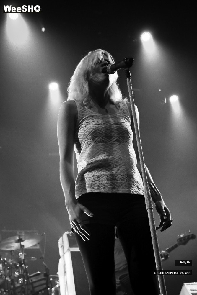 27/38 photos du spectacle HollySiz