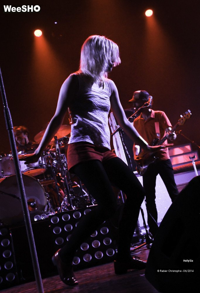 28/38 photos du spectacle HollySiz