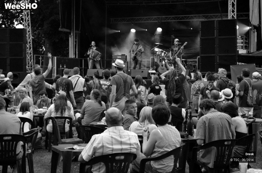 14/24 photos du spectacle Dresk