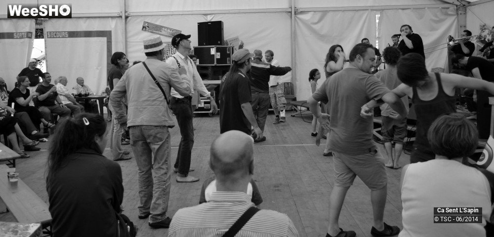 5/38 photos du spectacle Ca sent L'sapin