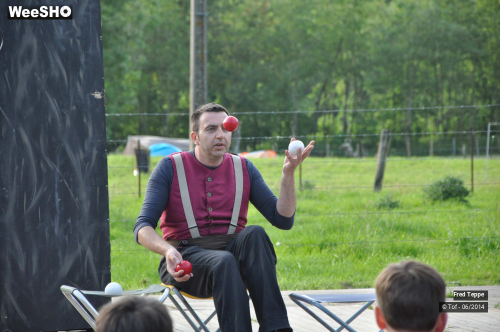 4/48 photos du spectacle Tuiles