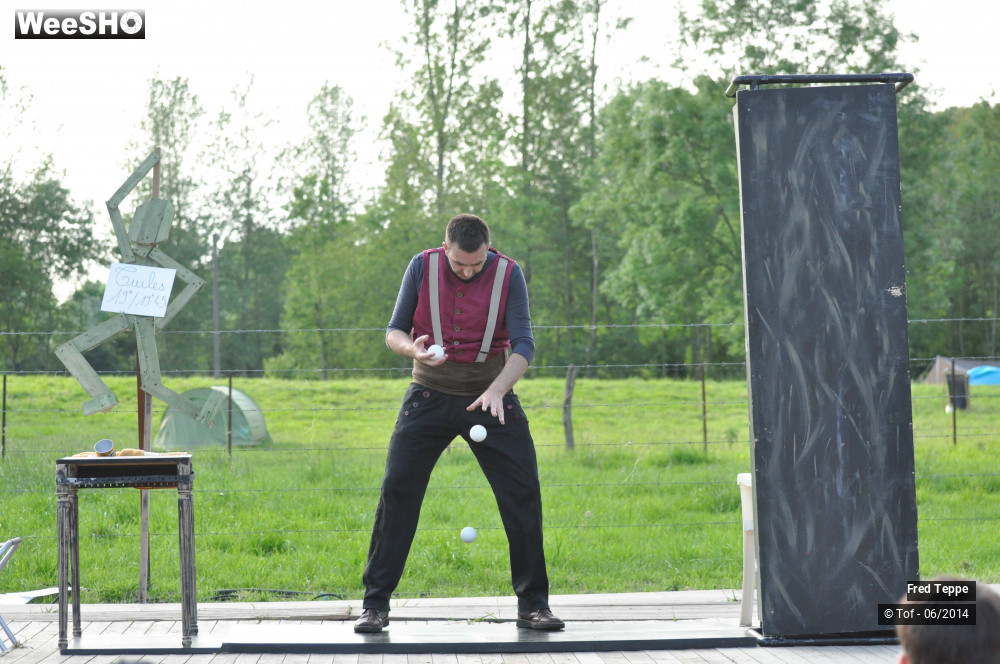 9/48 photos du spectacle Tuiles