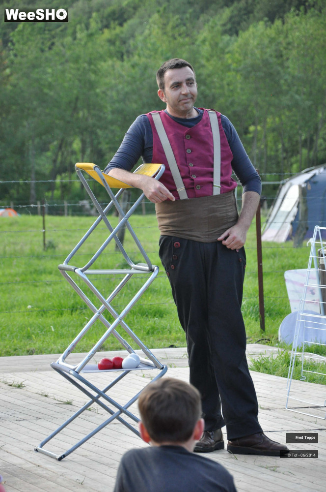 22/48 photos du spectacle Tuiles