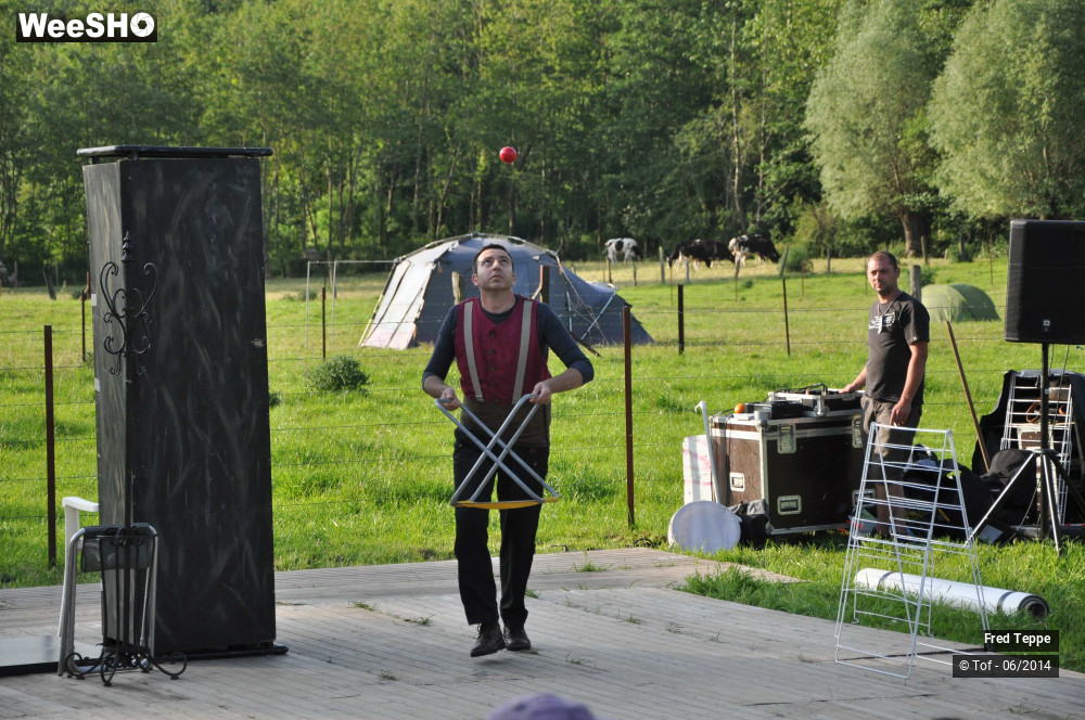 36/48 photos du spectacle Tuiles