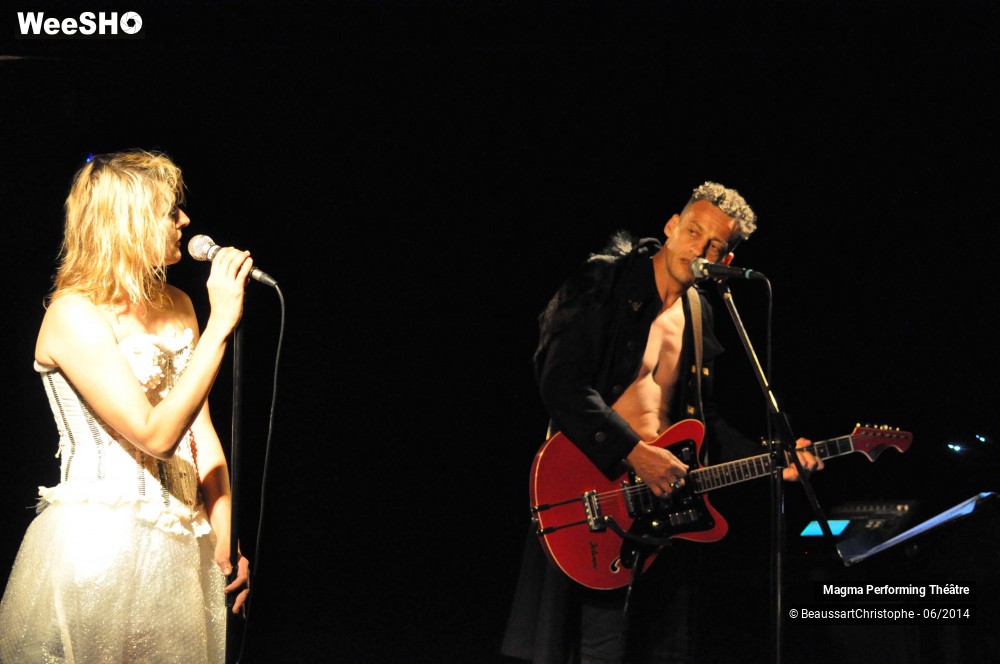 64/66 photos du spectacle Le ciel rouge n'a plus soif