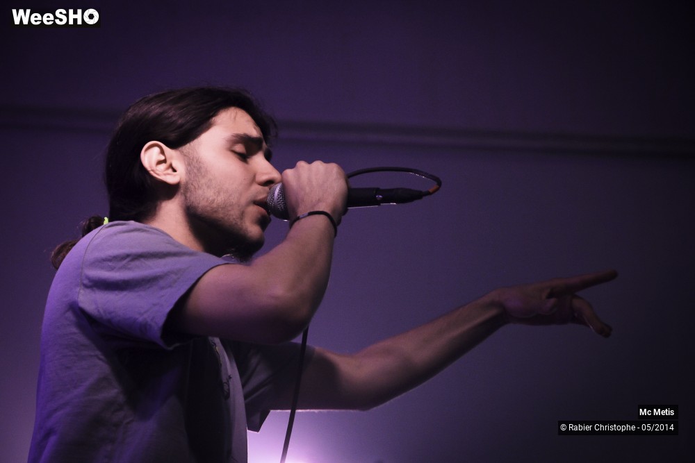 9/33 photos du spectacle MC Metis