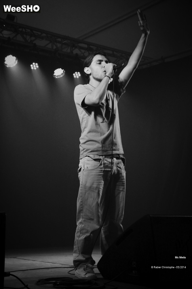 12/33 photos du spectacle MC Metis