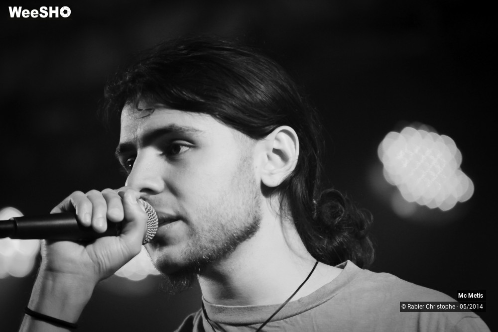 22/33 photos du spectacle MC Metis
