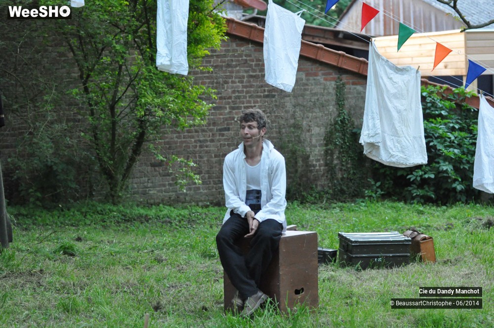 51/53 photos du spectacle Secteur Postal 212